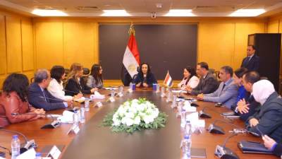 وزيرة التضامن تشهد توقيع بروتوكول تعاون للتوسع في برنامج «باب أمل»