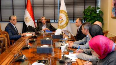 وزيرة البيئة تستقبل الدكتور خالد فهمى المدير التنفيذي الجديد لمركز "سيدراي" لبحث سبل دعم الوزارة لخطة عمل المركز المستقبلية