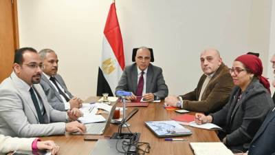 سويلم يناقش مقترحات تشكيل وحدة لإدارة ومتابعة المشروعات الممولة من الجهات الدولية بالوزارة