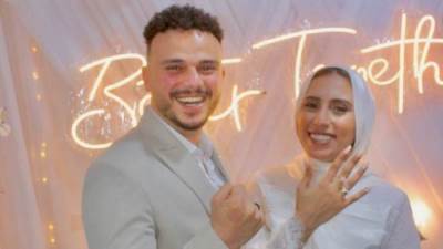 "الصفقة" تهنئ الصحفية "هاجر عاطف" و"زياد محمد" بمناسبة خطوبتهما