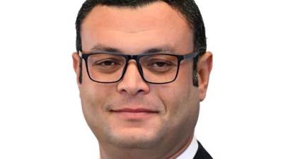 وزير الإسكان يهنيء رئيس ونواب وأعضاء مجلس إدارة "المقاولون العرب" بمناسبة صدور قرار رئيس الجمهورية بإعادة تشكيل مجلس إدارة الشركة