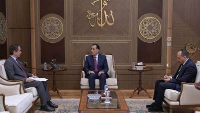 رئيس الوزراء يتابع مع رئيس الهيئة الوطنية للإعلام ملفات العمل في الفترة الماضية