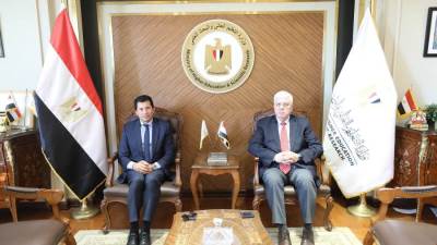 وزير التعليم يترأس مجلس إدارة الاتحاد الرياضي للجامعات.. بحضور وزير الرياضة