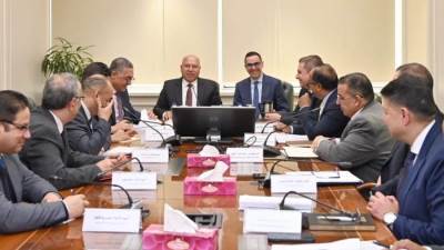 نائب رئيس الوزراء يبحث مع وزير الاستثمار معايير إنشاء مناطق حرة جديدة