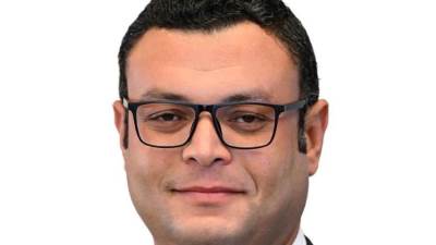 وزير الإسكان: استمرار حملات ضبط وإزالة وصلات المياه الخلسة وتحصيل المتأخرات بعددٍ من المدن