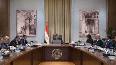 رئيس الوزراء يتابع الجهود والرؤية المستقبلية لجهاز تنمية المشروعات المتوسطة والصغيرة ومتناهية الصغر