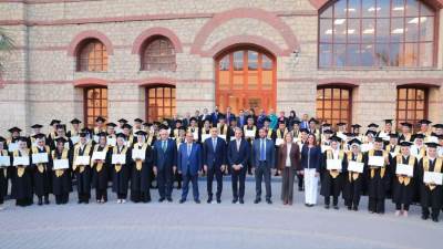 وزيرا الاتصالات والتعليم يشهدان تخريج أول دفعتين من طلاب مدارس WE للتكنولوجيا التطبيقية