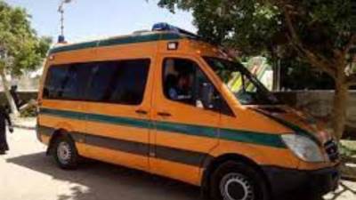 إصابة 15 عاملا إثر انقلاب سيارة فى الإسماعيلية