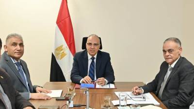 سويلم يتابع الموقف المائي بمحافظة أسوان خلال الموسم الشتوي الحالى والاستعداد للموسم الصيفي 2025