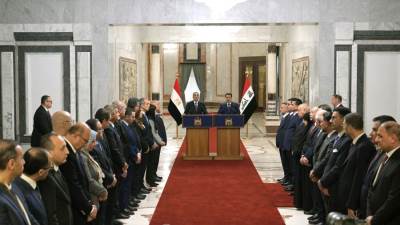 رئيس الوزراء: هناك تطابق كامل بين الرؤى المصرية والعراقية بشأن حق أشقائنا الفلسطينيين في إقامة دولتهم المستقلة 