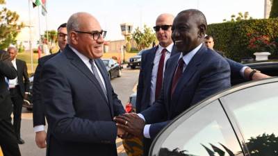 رئيس كينيا: نسعى إلى إيجاد فرص للتعاون والعمل مع الهيئة العربية للتصنيع