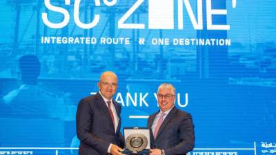 رئيس اقتصادية قناة السويس يستقبل رئيس اتحاد الصناعات المصرية ومجموعة من ممثلي 5 غرف صناعية