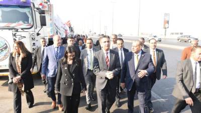 وزير التموين يطلق القافلة رقم 11 و12 للمساعدات الإنسانية العاجلة لقطاع غزة