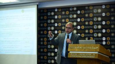  رئيس هيئة الرقابة المالية يستعرض التجربة الرائدة لإطلاق أول سوق كربون طوعي مع اتحاد بنوك مصر