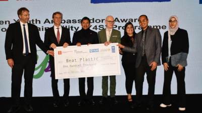 وزير الشباب والرياضة: الشباب هم قادة المستقبل في التحول الأخضر