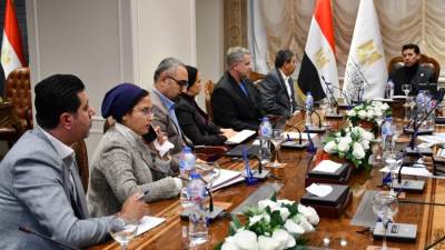 وزير الشباب والرياضة يبحث مع "ويل سبرنج" إقامة أول معسكر عائلي بمعسكر القرش بالإسماعيلية