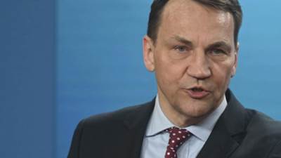 وزير خارجية بولندا: نعترف بدولة فلسطين ونؤيد حل الدولتين