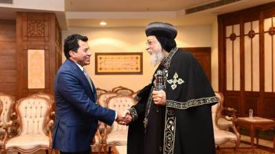 البابا تواضروس الثاني يستقبل وزير الرياضة ووفد الدبلوماسية الشبابية بمقر الكاتدرائية بالعباسية