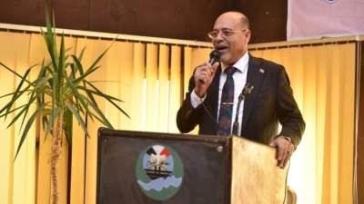 رئيس هيئة الدواء المصرية يستقبل ممثلي شركة أسبن الدولية