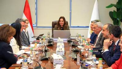 وزيرة التنمية المحلية تبحث مع وفد من الوكالة الألمانية للتعاون الدولي مجالات التعاون