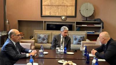 وزير السياحة والآثار يواصل لقاءاته المهنية بإسطنبول