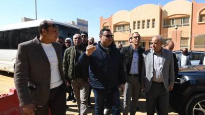 وزير الإسكان يتابع سير الأعمال بمشروعات المرافق والإسكان والطرق بمدينة القاهرة الجديدة