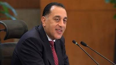 رئيس الوزراء يترأس اجتماع اللجنة العليا لتسيير برنامج التنمية المحلية للصعيد