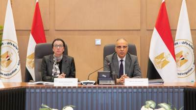 عقد اجتماع اللجنة العليا لتراخيص الشواطئ برئاسة وزيرا الموارد المائية والبيئة