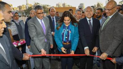 وزيرة التنمية المحلية ومحافظ الجيزة يفتتحان مقر الديوان العام الجديد للمحافظة