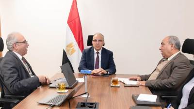 سويلم يتابع إجراءات الاستعداد لعقد "إسبوع القاهرة الثامن للمياه"