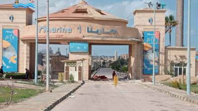 مسئولو جهاز القرى السياحية يتفقدون مشروعات الطرق والتطوير والوحدات السكنية والبحيرات