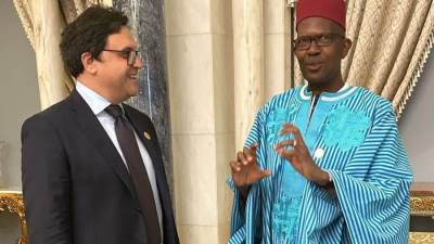 وزير الثقافة المصري يلتقي نظيره المالي لبحث آليات التعاون المُشترك في المجالات الثقافية وحفظ التراث