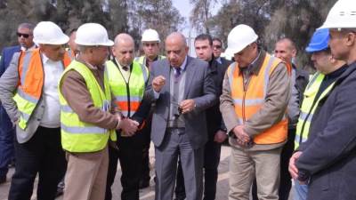 وزير الكهرباء يتفقد محطة الكريمات الشمسية الحرارية لمتابعة أعمال التطوير ومعدلات الأداء وكفاءة التشغيل