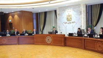 رئيس الوزراء يعقد اجتماعًا مشتركًا لأعضاء المجلس التنسيقي للسياسات المالية والنقدية وأعضاء اللجنة الاستشارية للاقتصاد الكلي