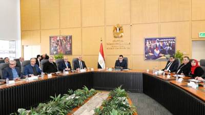 وزير الإسكان يُصدر حزمة من التكليفات والتوجيهات لرؤساء أجهزة المدن الجديدة