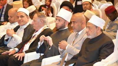  وزير الأوقاف: العلاقة بين المذاهب تقوم على التعايش لا الصراع