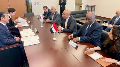  وزير التعليم يلتقي رئيس لجنة التعليم والثقافة فى البرلمان اليابانى لمناقشة سبل تعزيز العلاقات الثنائية