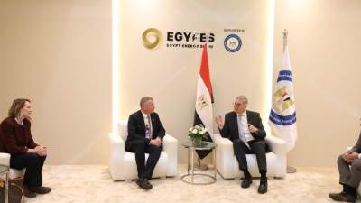 وزير البترول يلتقى نائب إكسون موبيل للاستكشاف لبحث التطورات الإيجابية بغرب المتوسط