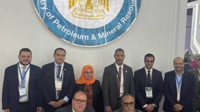 "البترول" توقع اتفاقية مع "شلمبرجير" لتحسين كفاءة الحفر بالذكاء الاصطناعي