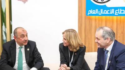 وزير قطاع الأعمال العام يلتقي رئيس شركة “هوج” النرويجية لبحث سبل التعاون المشترك