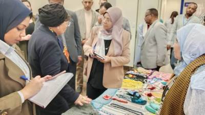 نائب وزير الصحة تتفقد مراكز تنمية الأسرة بأسوان وتؤكد أهمية تمكين المرأة المصرية