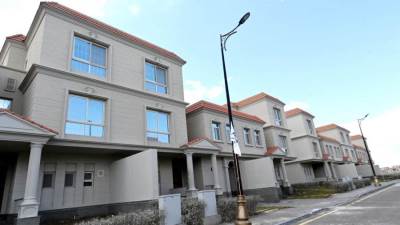 وزير الإسكان يتفقد مشروعي الفيلات و"جنة" بالمرحلة الأولى وطريق 27 بمدينة المنصورة الجديدة