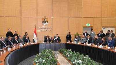 وزير الإسكان: إقبال كبير من المصريين بالخارج على حجز الوحدات السكنية المطروحة ضمن مبادرة "بيتك في مصر"