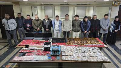 وزارة الداخلية تعلن ضبط تشكيل عصابي للنصب على المواطنين عبر منصة إلكترونية تحمل اسم "FBC"