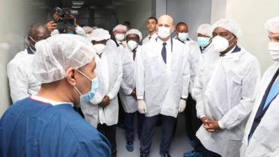 رئيس زامبيا يتفقد معهد الامصال واللقاحات البيطرية بوزارة الزراعة