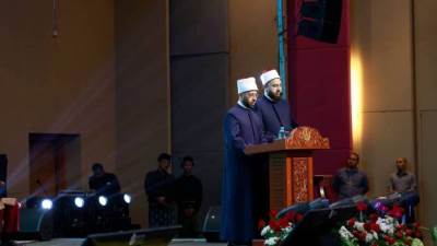 وزير الأوقاف يلقي المحاضرة العلمية الرئيسية بمجلس مذاكرة السلطان نزرين معز الدين شاه لعام 2025