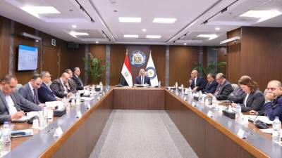 البترول: نستهدف العمل مع الوزارات لتصبح مصر مركزا لوقود الطائرات المستدام 