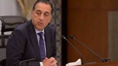 رئيس الوزراء يفتتح المركز اللوجستى للمنطقة الاقتصادية لقناة السويس