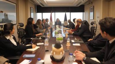 وزير السياحة يعقد اجتماعاً مع المدير الإقليمي لمؤسسة التمويل الدولية IFC لمنطقة شمال أفريقيا