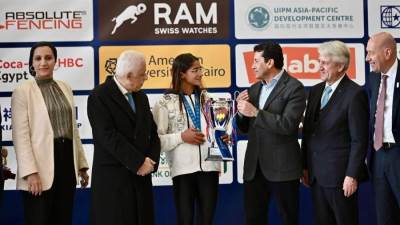 وزير الرياضة يشهد نهائي كأس العالم للخماسي الحديث سيدات 